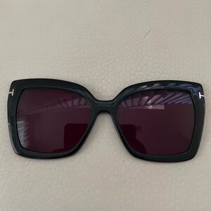 Tom ford glasses clip on